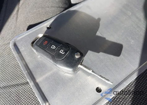 2020 Ford F-150 Xl из США, поврежденный, VIN 1FTMF1CB4LKD76633